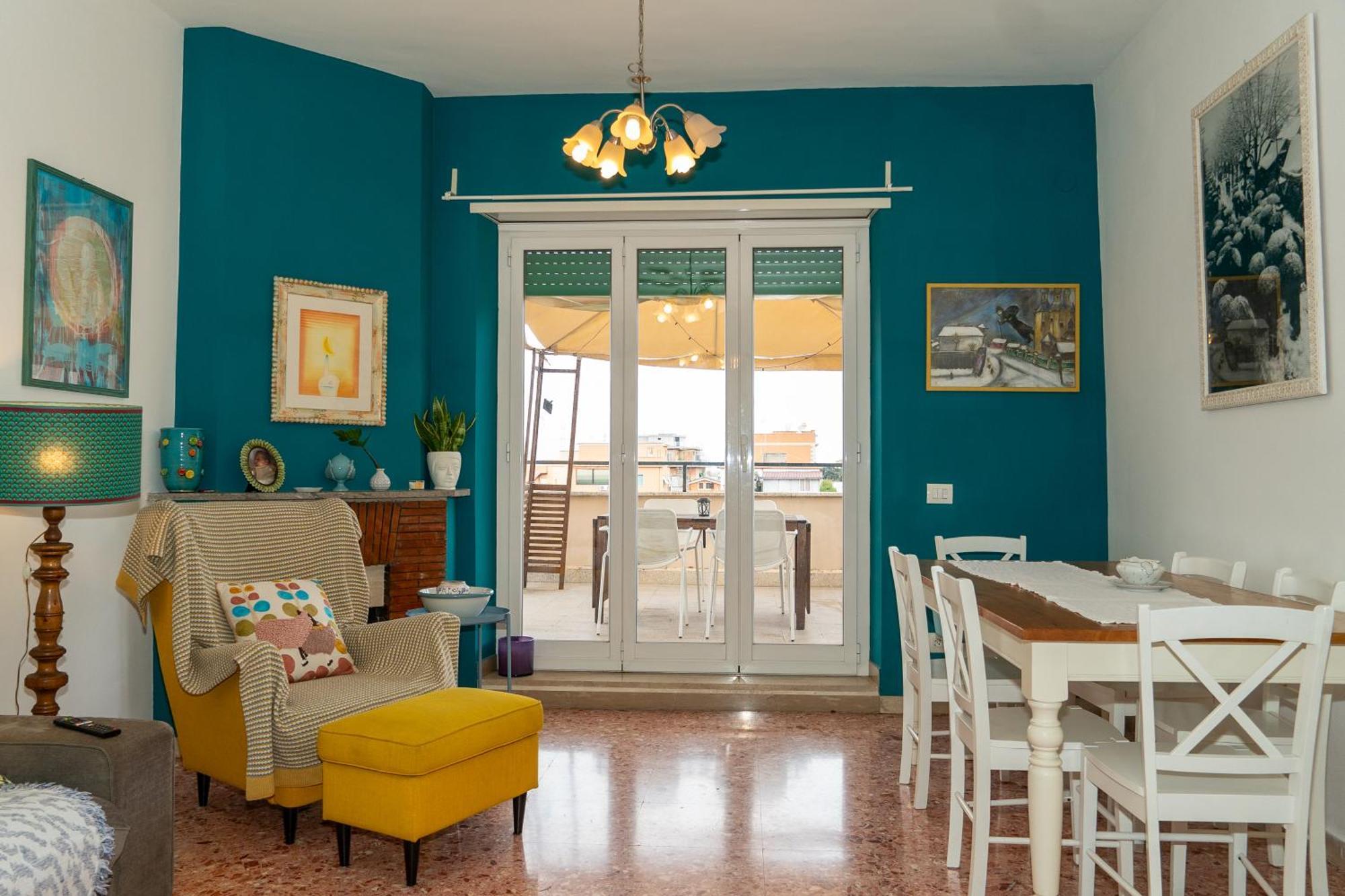 Stanza Con Bagno Privato In Attico Habitación en casa particular Roma